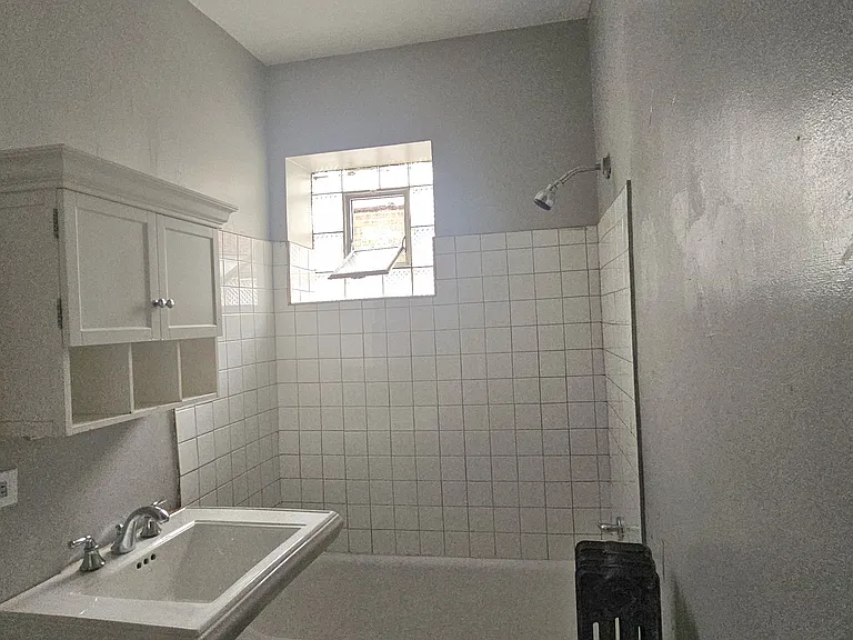 5006 W 16th St #2N — Photo 10