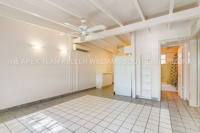 1st image of 3657 N Los Altos Ave APT 4