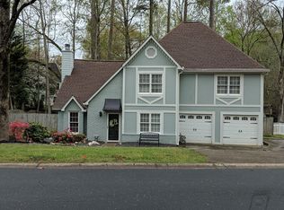 4891 Willow Creek Dr, Marietta, GA