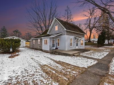 307 Orton St, Howard City, MI, 49329