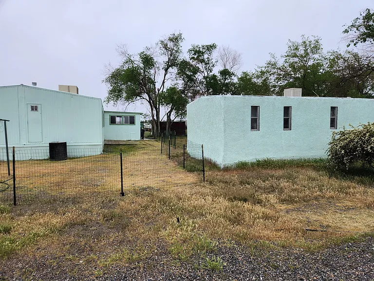 1111 W Hardy Ln #B — Photo 37
