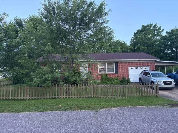 237 Jackson St, Sullivan, MO 63080