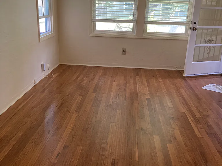 428 Enslen Park Ct — Photo 1