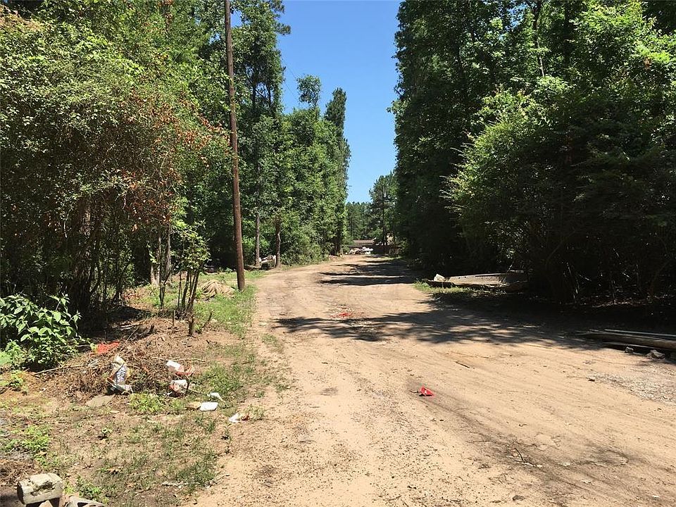 1st image of 18941 Oakridge Dr