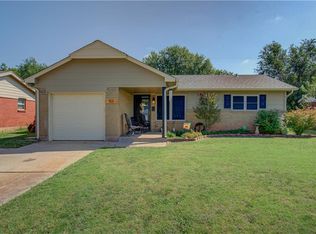 112 S Dallas Ave, Moore, OK 73160