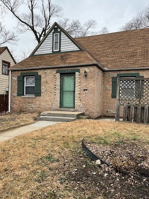 1st image of 151 W Glen Ln