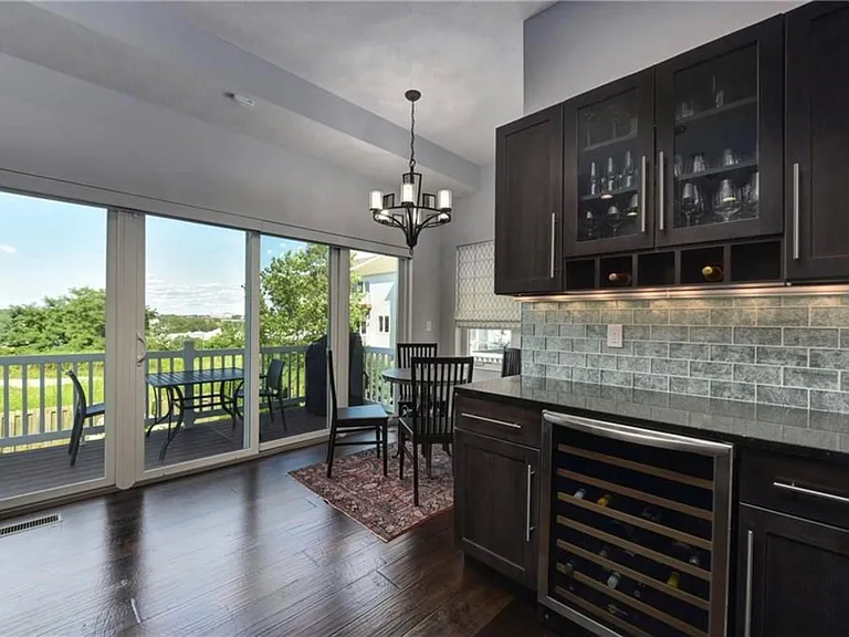 2293 City View Dr — Photo 13