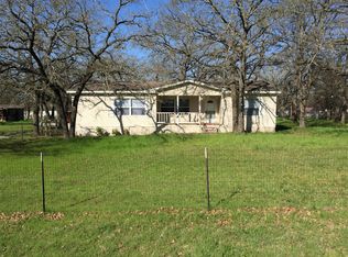 216 Shady Oaks Dr, Weatherford, TX 76085