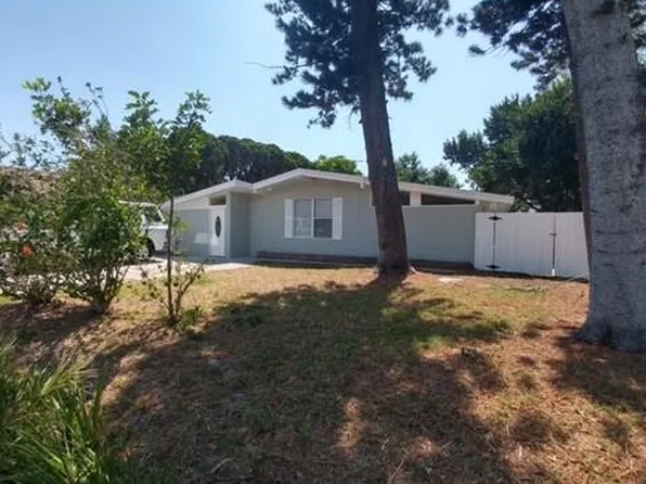 5812 16th St W, Bradenton, FL 34207