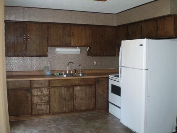 5th image of 605 Ronmar Dr