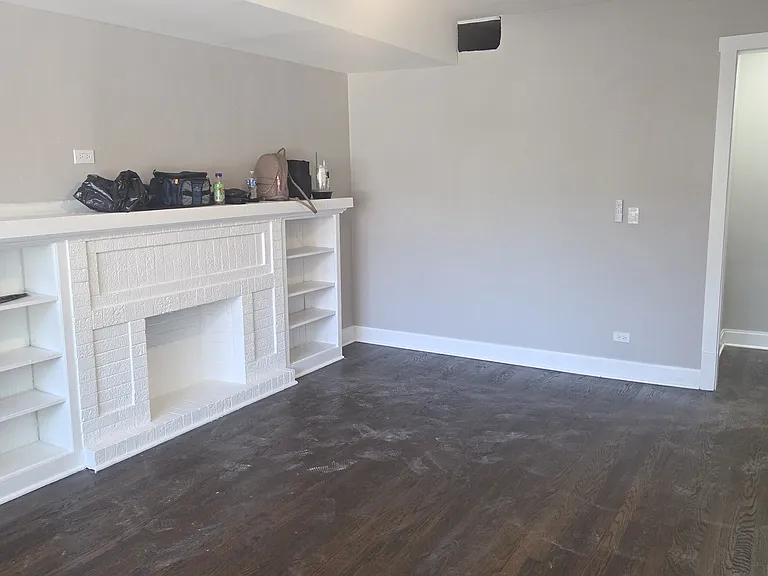 4650 N Paulina St #1S — Photo 3