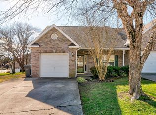 1555 Ellery Ln, Knoxville, TN 37918