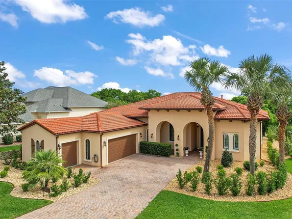 38716 Oak Place Ct, Lady Lake, FL 32159