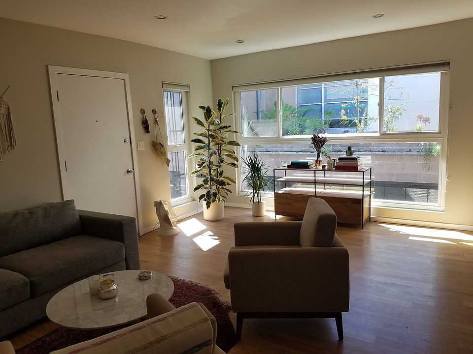 1st image of 505 San Juan Ave