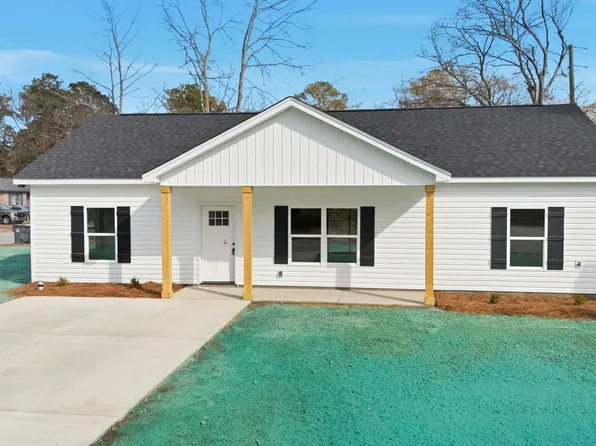 221 Lloydwood Dr, West Columbia, SC 29172