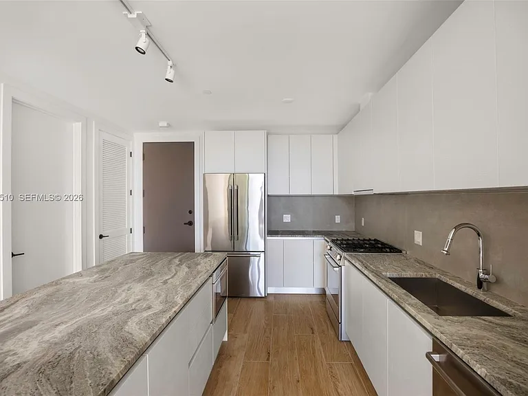 3034 Oak Ave #203 — Photo 15
