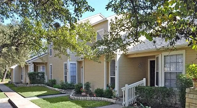 The Springs Garden Homes — Photo 3