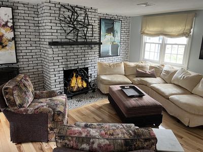 12 State Rd APT 4B, Plymouth, MA, 02360