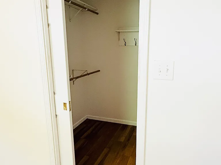2904 Stork Ct — Photo 19