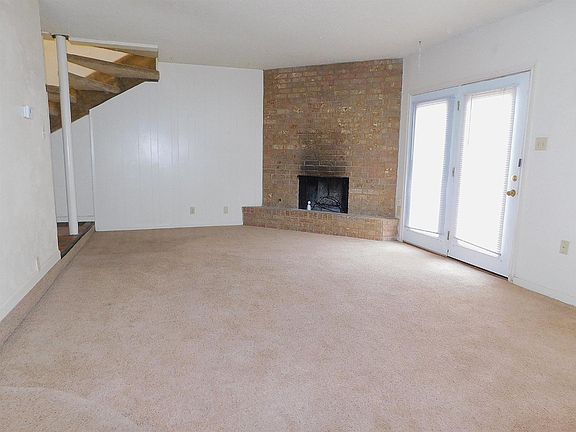 5th image of 5020 Kenosha Ave APT A