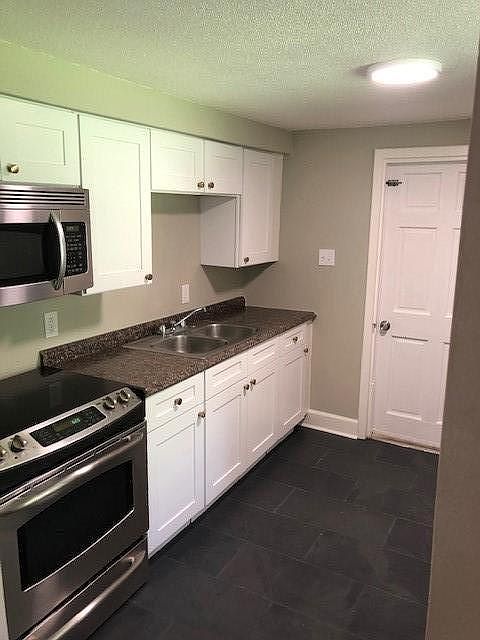 1st image of 10028 E Wilder Ave