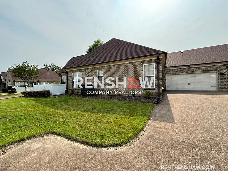 1395 Calumet Farms Dr — Photo 24