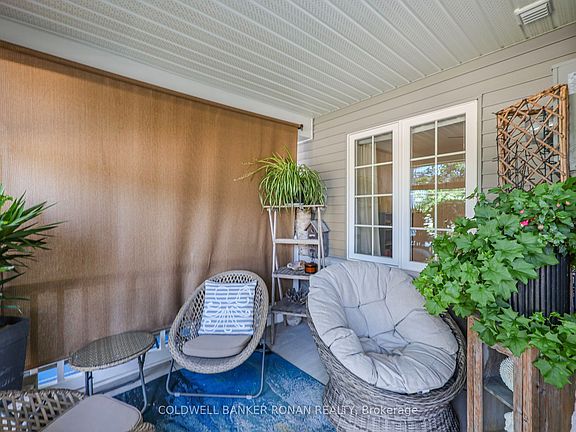 3rd image of 82 Ivy Cres