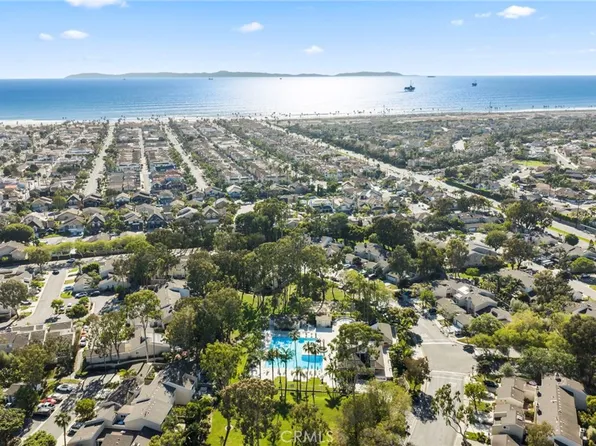 7012 Little Harbor Dr, Huntington Beach, CA 92648