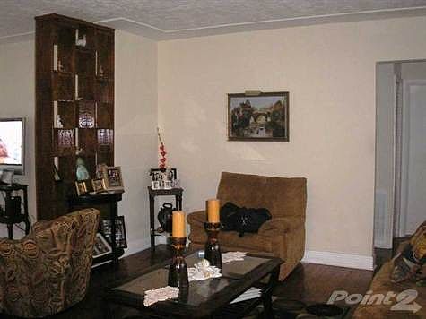 2nd image of 1249 Aguila Ave