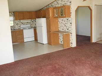 5th image of 9475 Helena Dr