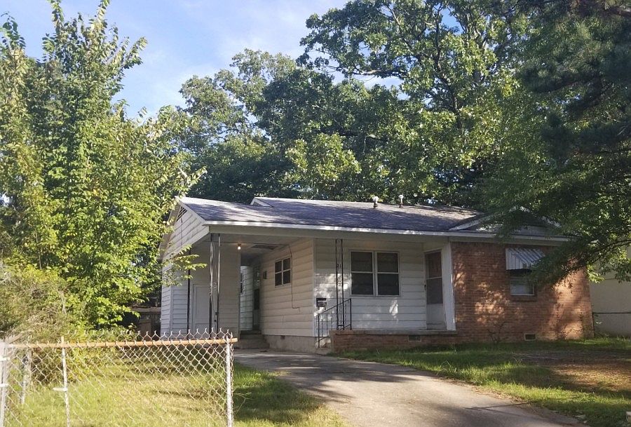 2nd image of 21 N Haley St
