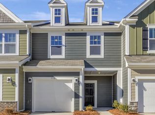 758 Kitfox Dr NW, Concord, NC 28027