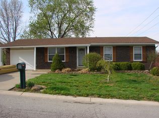 3705 Westport Dr, Saint Charles, MO