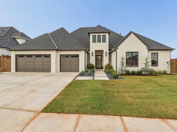 3109 Wood Thrush Way, Edmond, OK 73012