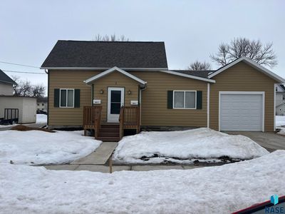 1010 E 3rd St #1-2, Canton, SD, 57013