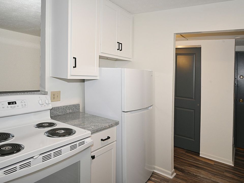 54625470 Beechmont Avenue 5462 Beechmont Ave Cincinnati OH Zillow