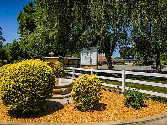 3rd image of 2290 Soda Bay Road