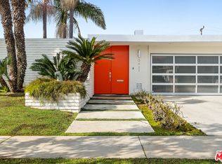 6427 S Halm Ave, Los Angeles, CA 90056