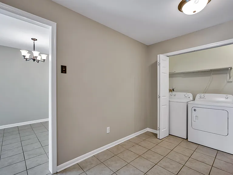 413 Longleaf Rd — Photo 14