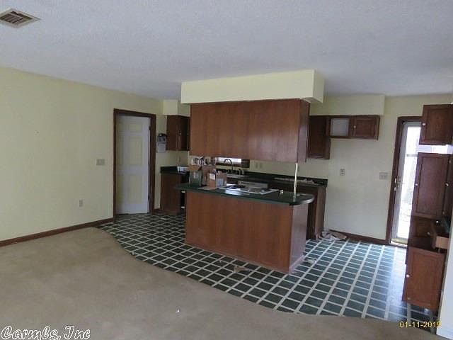 2nd image of 12 Katherine Ln