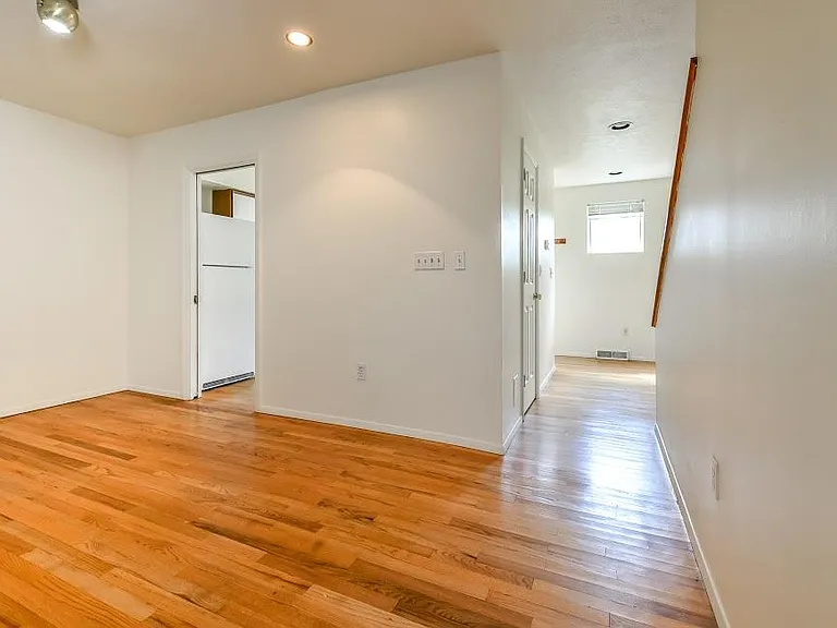 17 Hemingway St — Photo 4