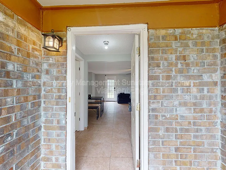 2584 Spring Lake Rd — Photo 3