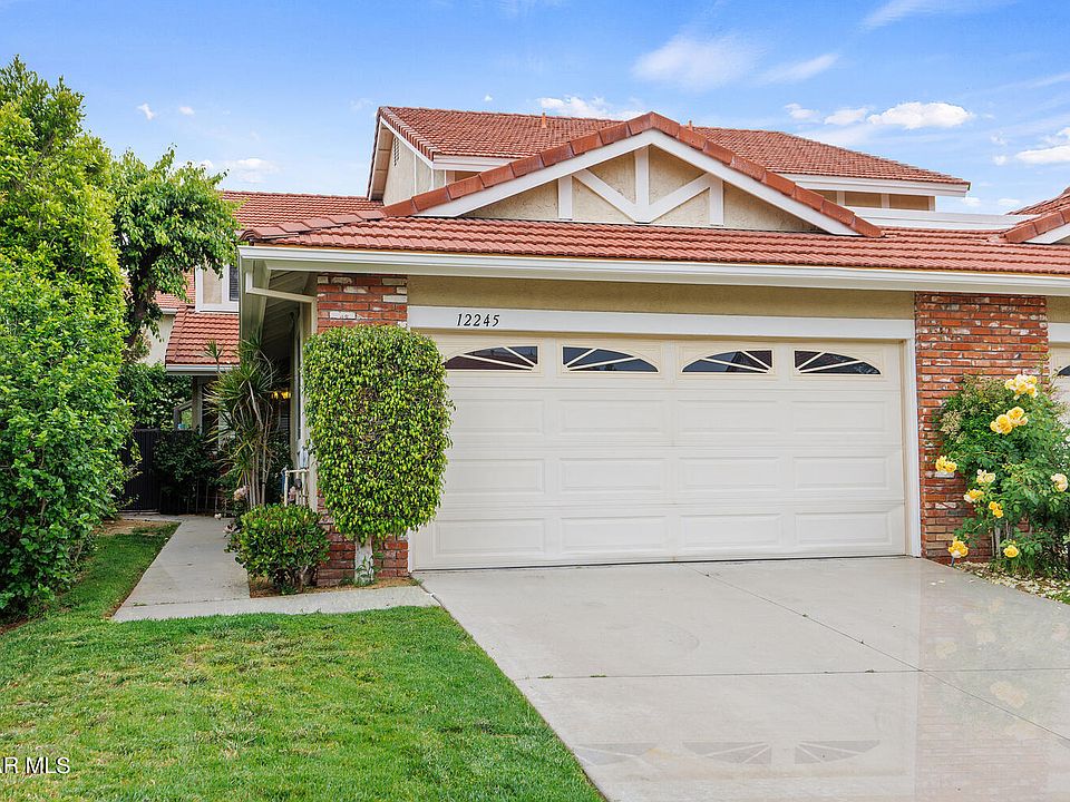 1st image of 12245 Shady Hollow Ln