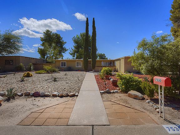 2nd image of 7530 E Calle Los Arboles