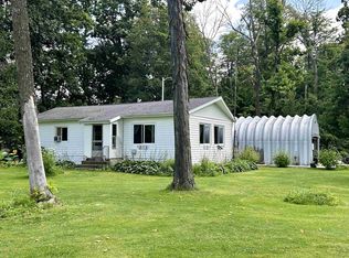 N4785 Maple Dr, Oakfield, WI 53065