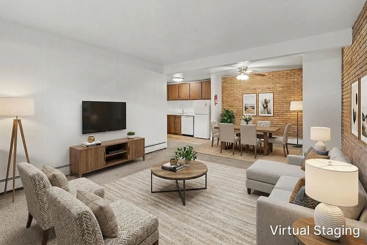 2 bed, 1.5 bath, 962 sqft, $1,200 — Photo 1