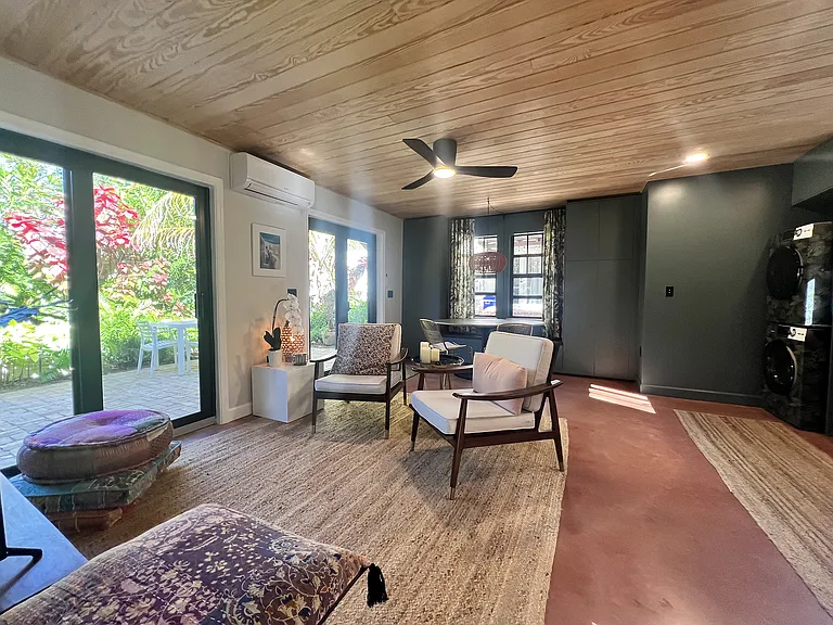 720 Ardmore Rd — Photo 4