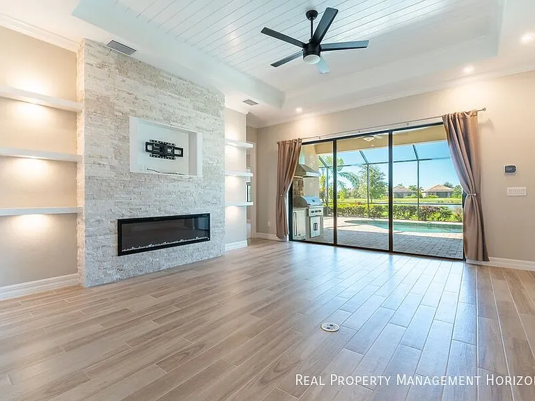 7036 Highgate Ln — Photo 11