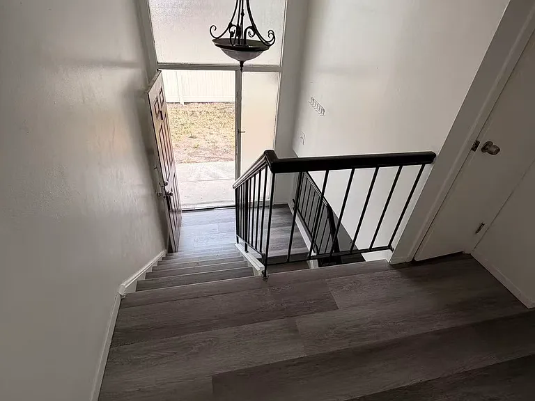 345 E Wilson Ave #1 — Photo 19