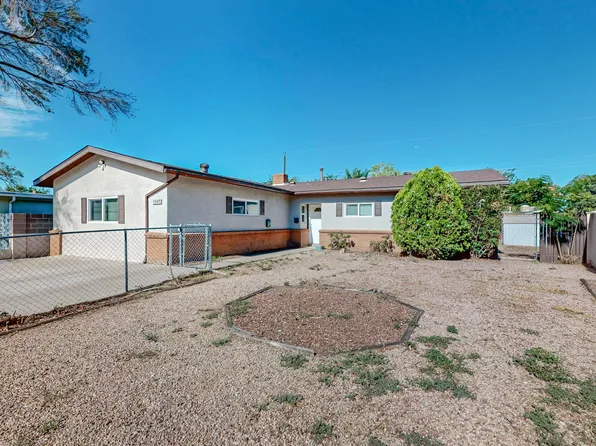 1505 Betts St NE, Albuquerque, NM 87112